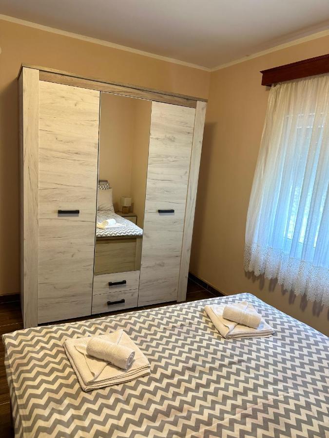 Apartament Albomi Kotor Zewnętrze zdjęcie